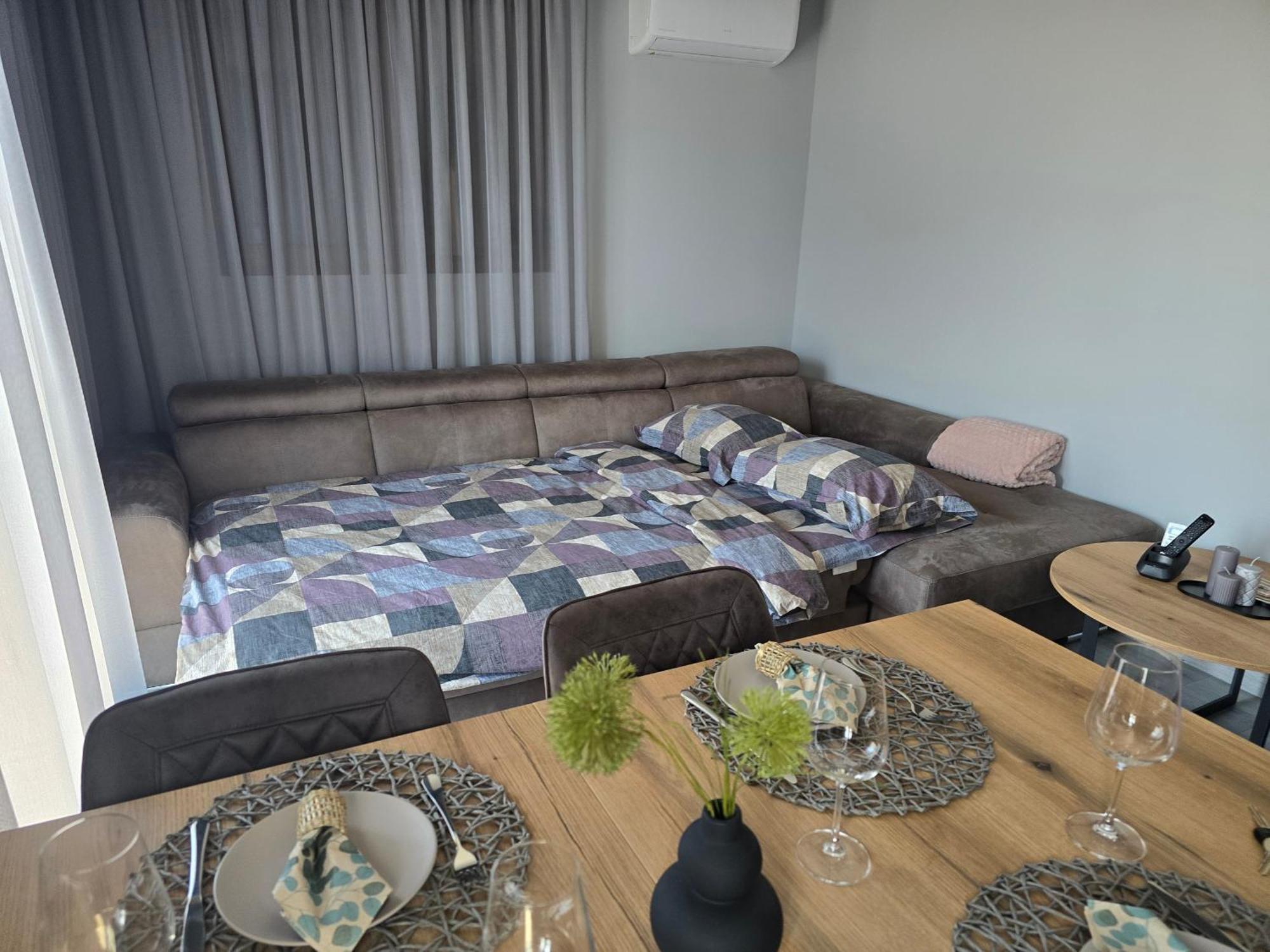 Luxury City Centre Appartment Iva Sliven Eksteriør billede